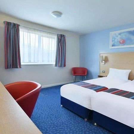 Travelodge Борнмут Экстерьер фото