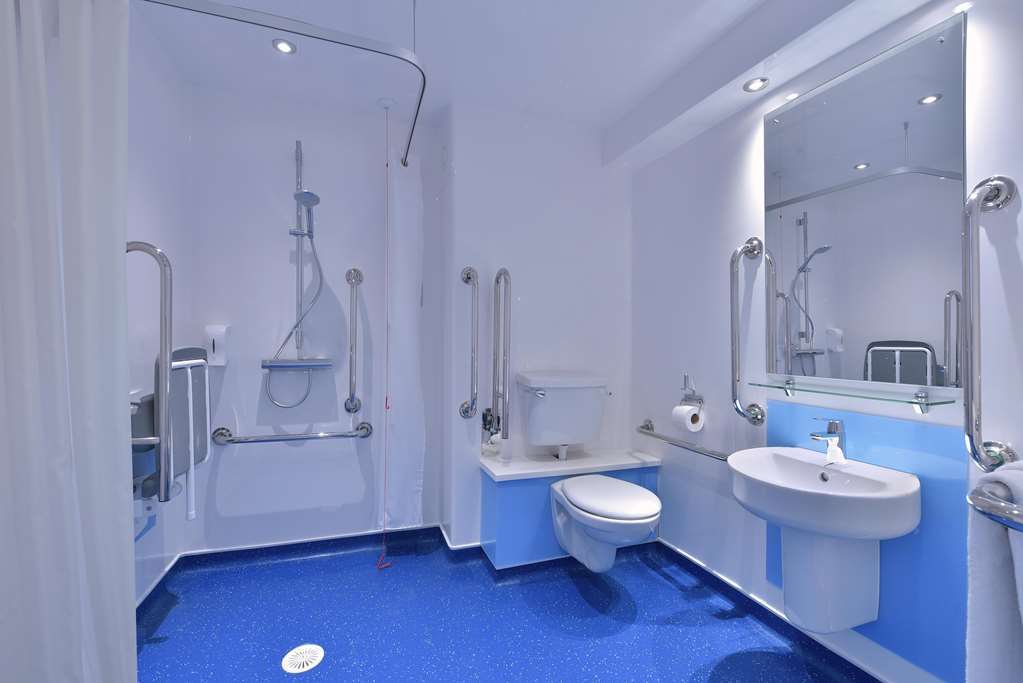Travelodge Борнмут Номер фото